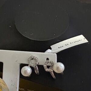 Elegant Silver Real Freshwater Pearl Earrings